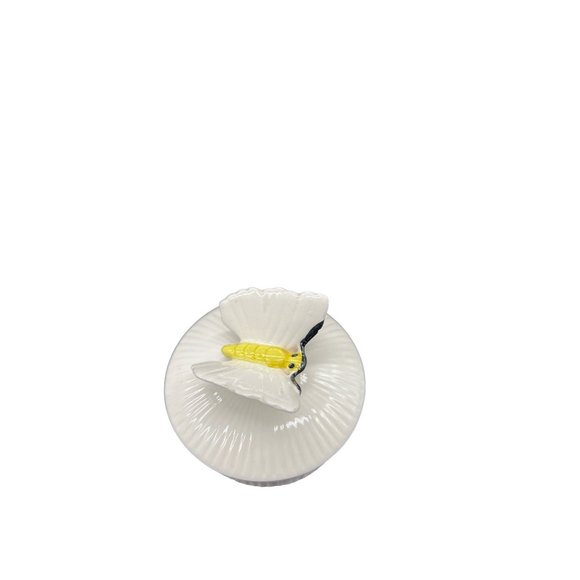 Fitz and Floyd vintage butterfly trinket box - Picture 5 of 15